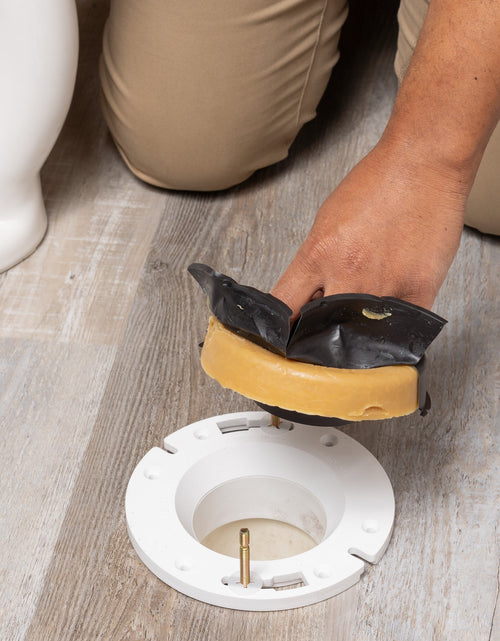 Load image into Gallery viewer, Leak-Proof Petroleum Toilet Wax Bowl Ring with Polyethylene Sleeve and Bolts
